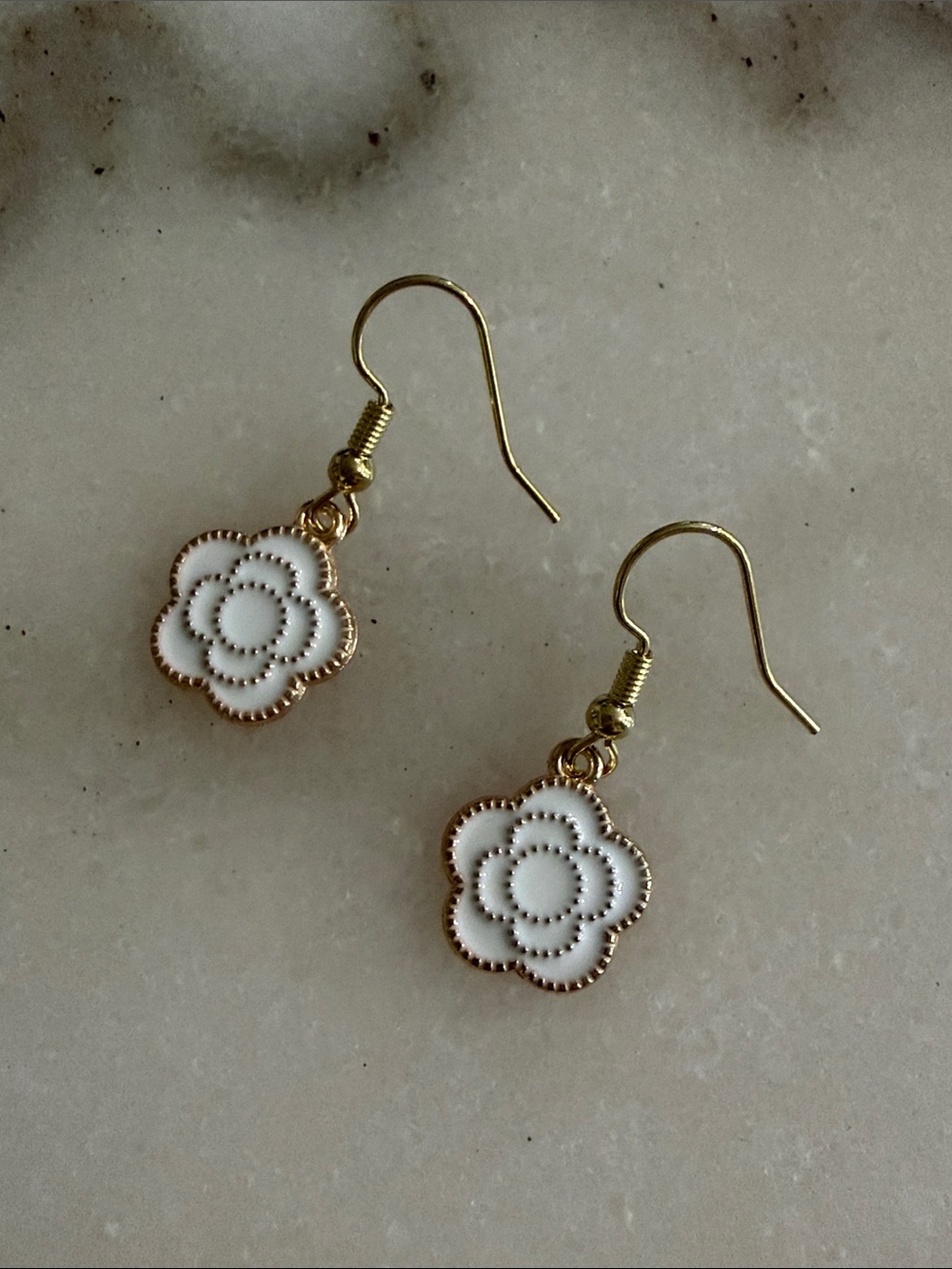 Gold & White Flower Drop Earrings - Elegant Women's Jewelry